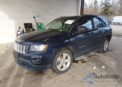 2016 Jeep Compass Sport z USA, uszkodzony, nr VIN 1C4NJCBA6GD715085